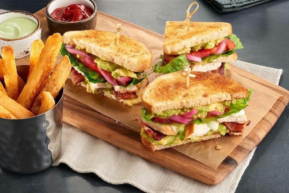 فندق كورتيارد كنساس سيتي آت برياركليف كانزاس سيتي المظهر الخارجي الصورة